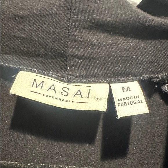 Masai Dress - Picture 4 of 6